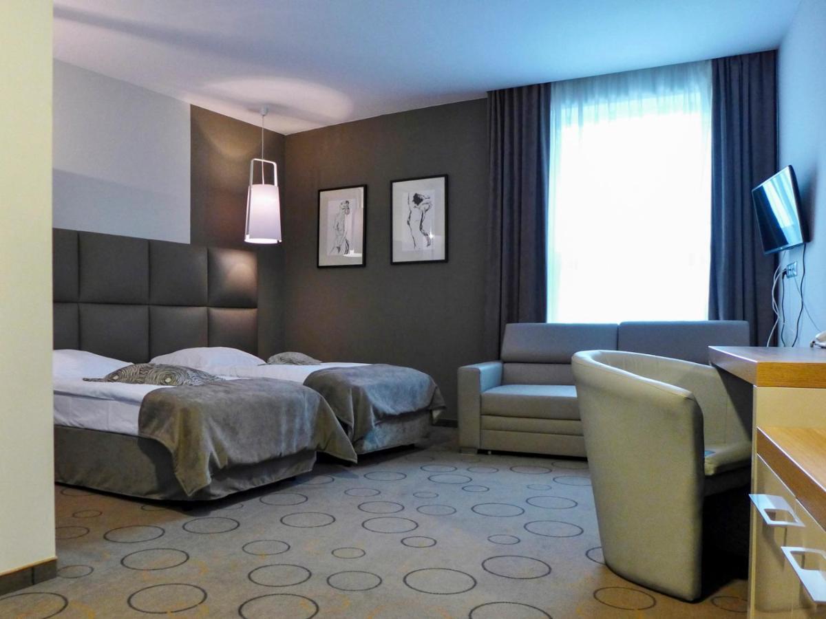 Aroma Stone Hotel Spa Syców Exteriör bild
