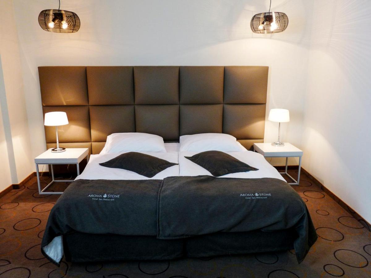 Aroma Stone Hotel Spa Syców Exteriör bild
