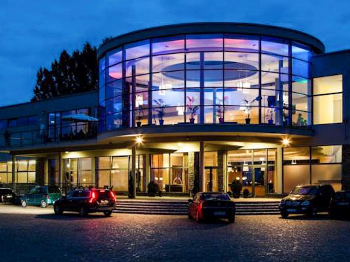 Aroma Stone Hotel Spa Syców Exteriör bild