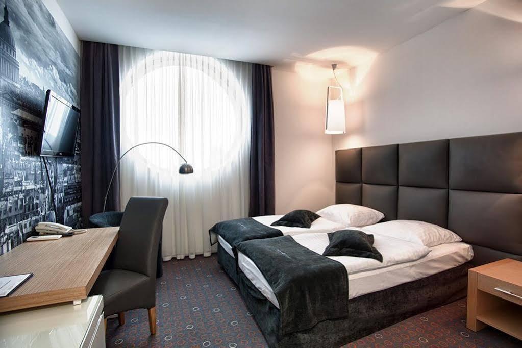 Aroma Stone Hotel Spa Syców Exteriör bild