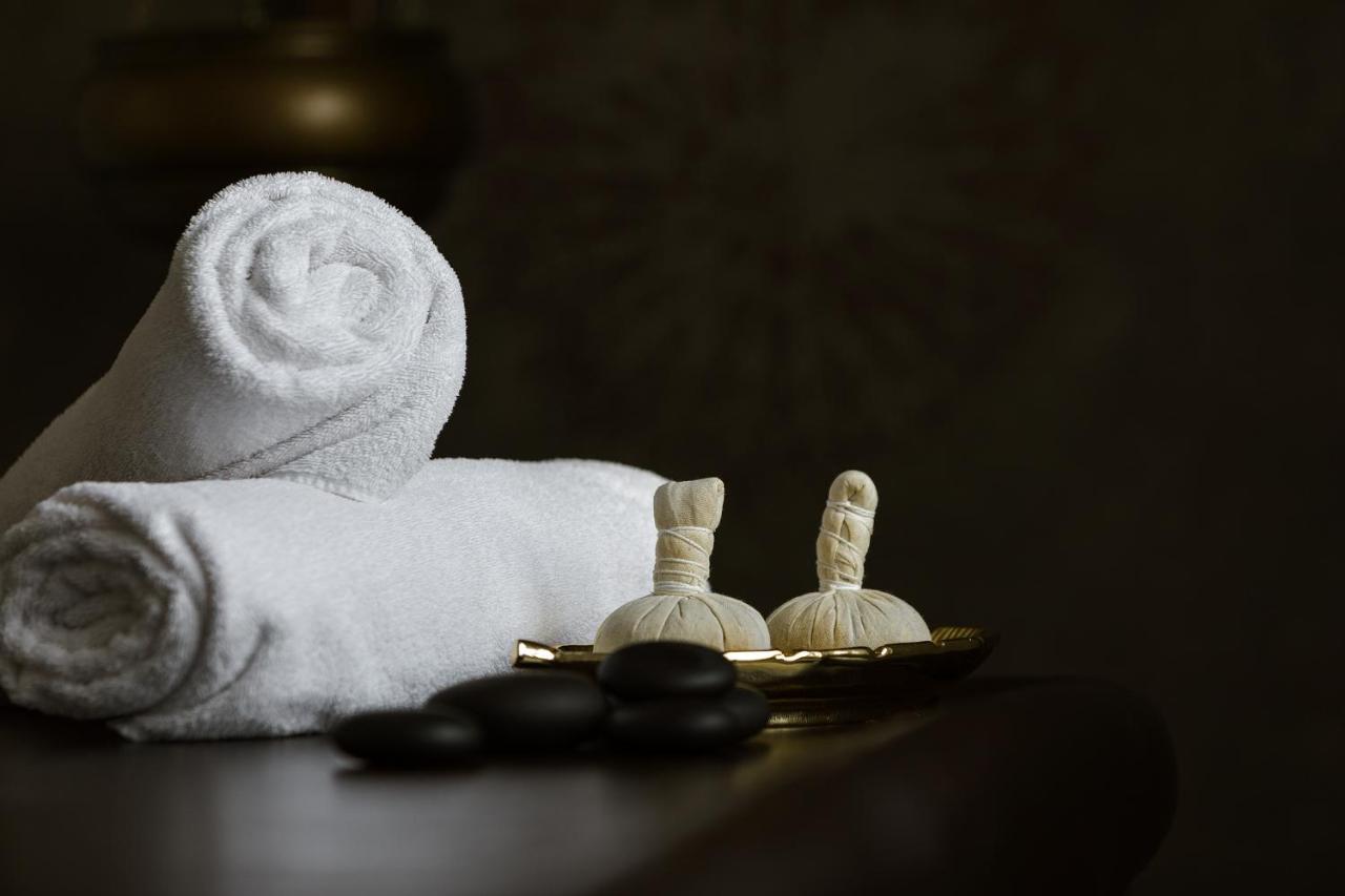 Aroma Stone Hotel Spa Syców Exteriör bild